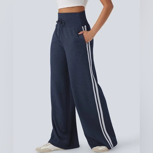 NWOT Halara ribbed high waisted wide leg lounge pants - Picture 3 of 5